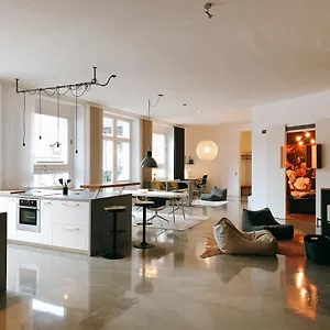 Goho Loft Apartment